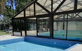 Hotel Oasis